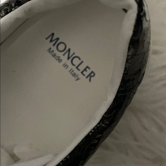 Moncler - Picture 4 of 8